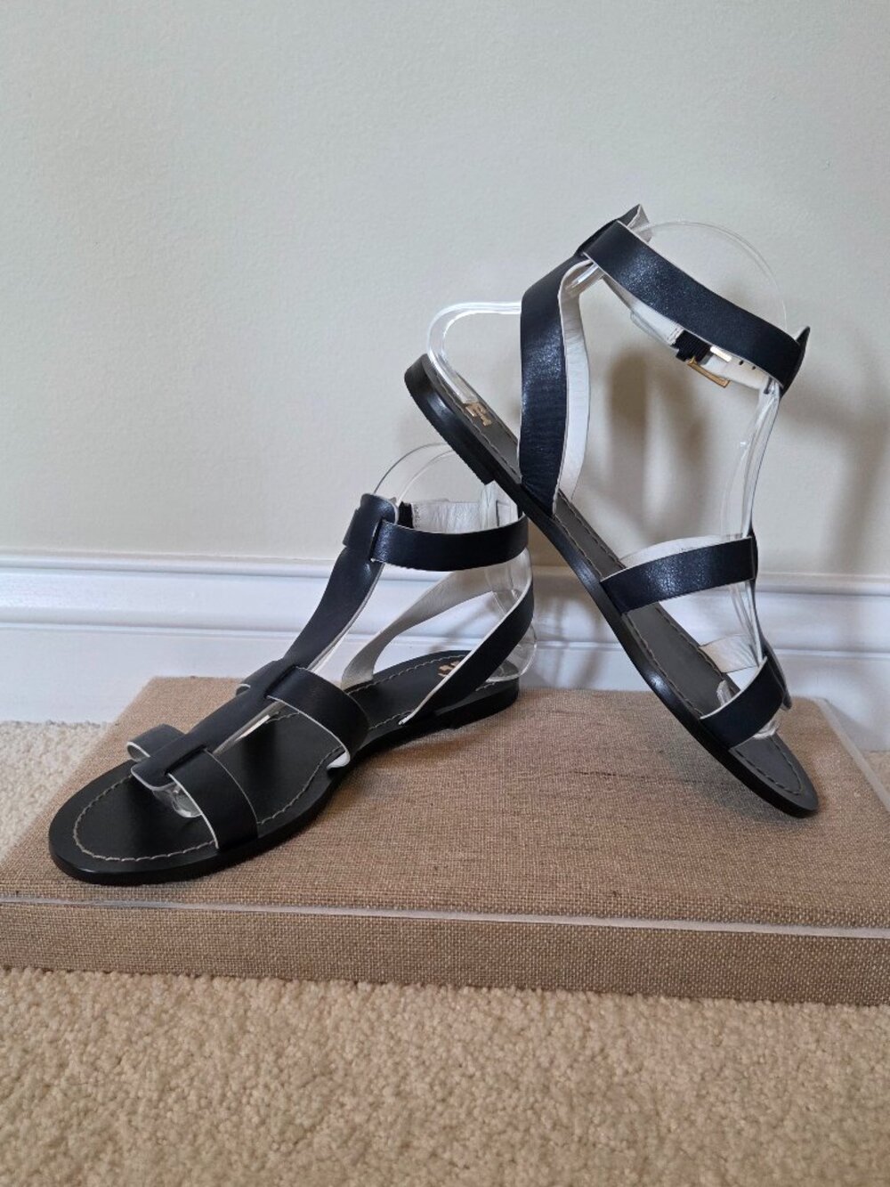 Tory Burch Navy White Leather Gladiator Sandals - Picture 2 of 6